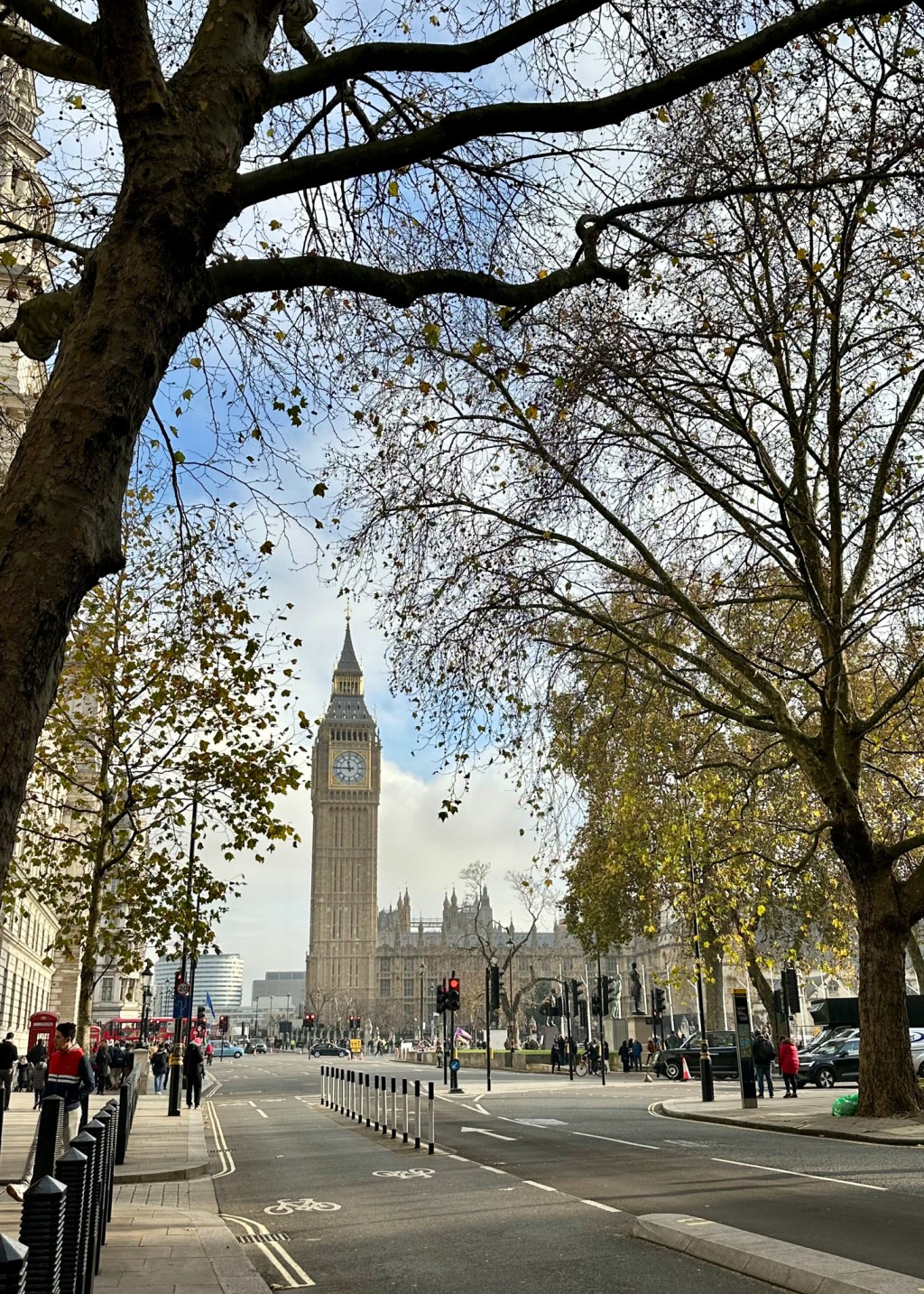 CHRISTMAS SHOPPING IN&nbsp;LONDON